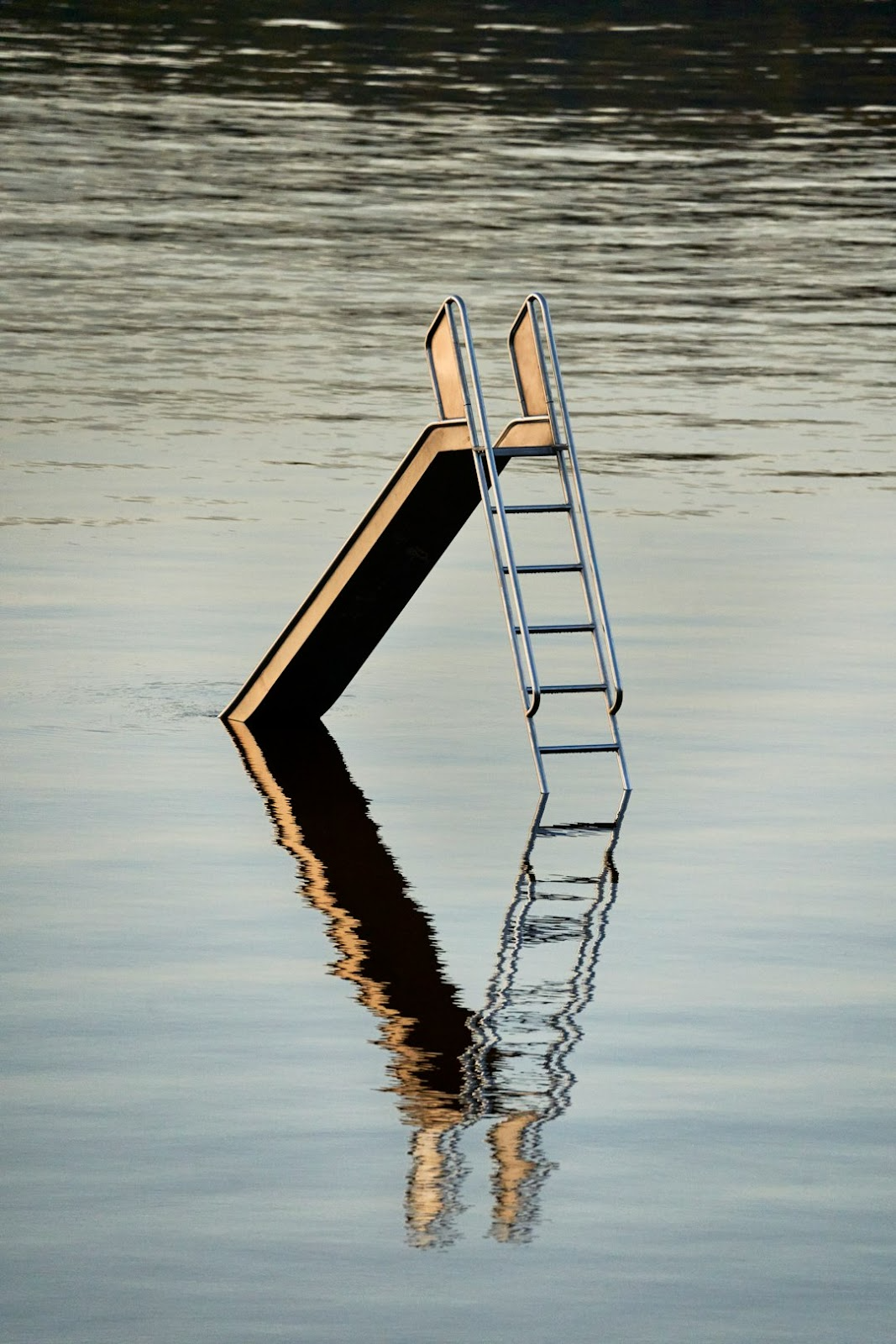 Installing a dock ladder