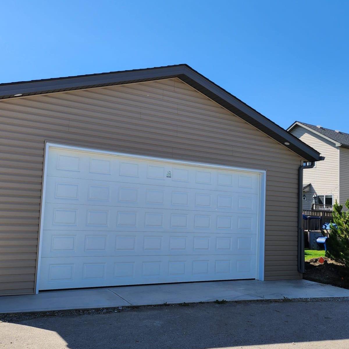 Vaar Exteriors